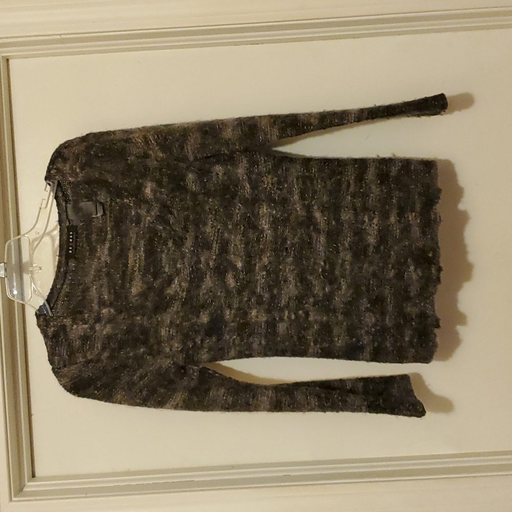 Axcess (A Liz Claiborne Co.) Sweater,Large, Lt.& dark Grey